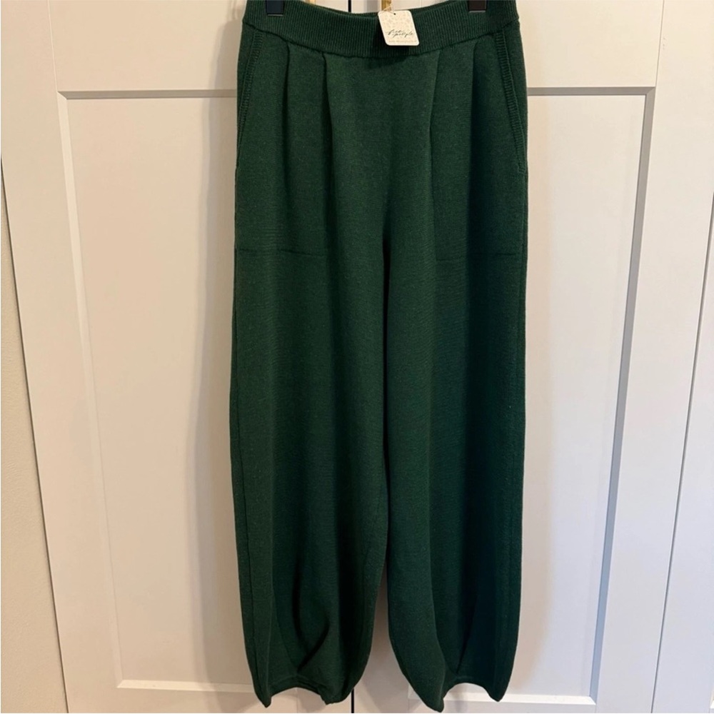 NWT! FREE PEOPLE Women’s MEDIUM Freya Sweater Set / Emerald Spell Combo CP25 - Picture 8 of 16